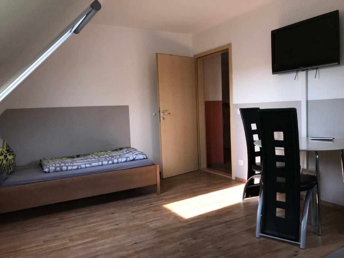 Ferienwohnung Asum 다징 외부 사진